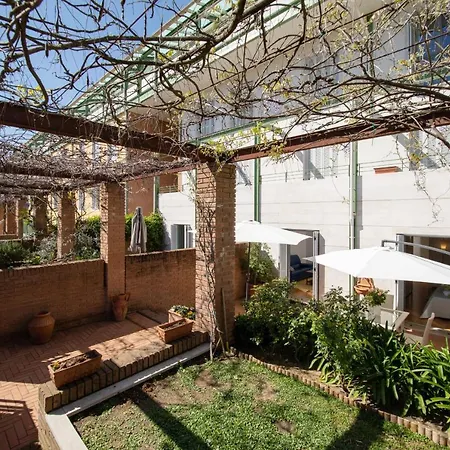 Garden Terrace Luxury Flat In Center Town Lucca
