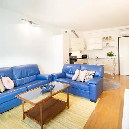 Garden Terrace Luxury Flat In Center Town Appartamento *